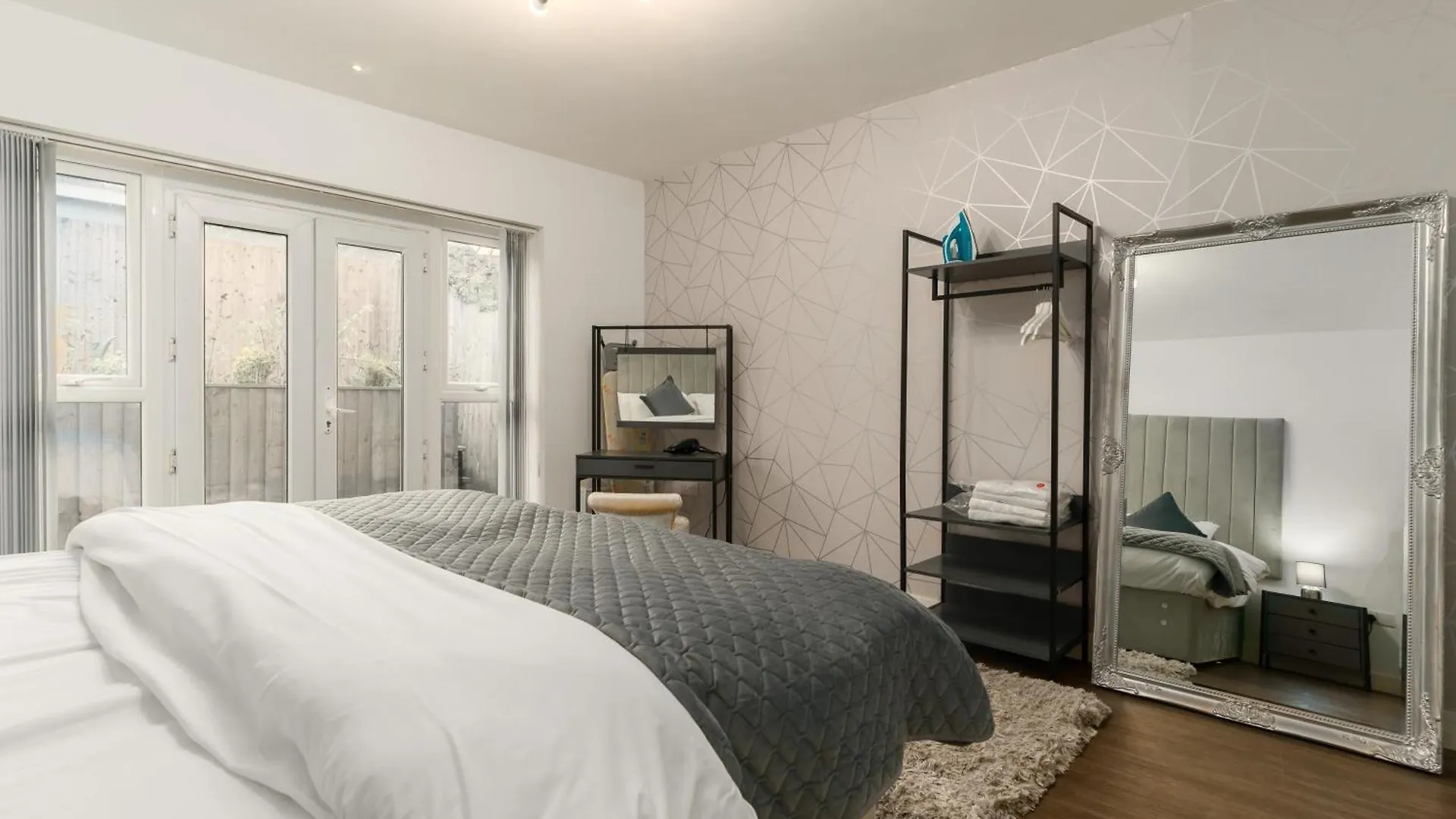 קארדיף Nottage House Premier Apartments