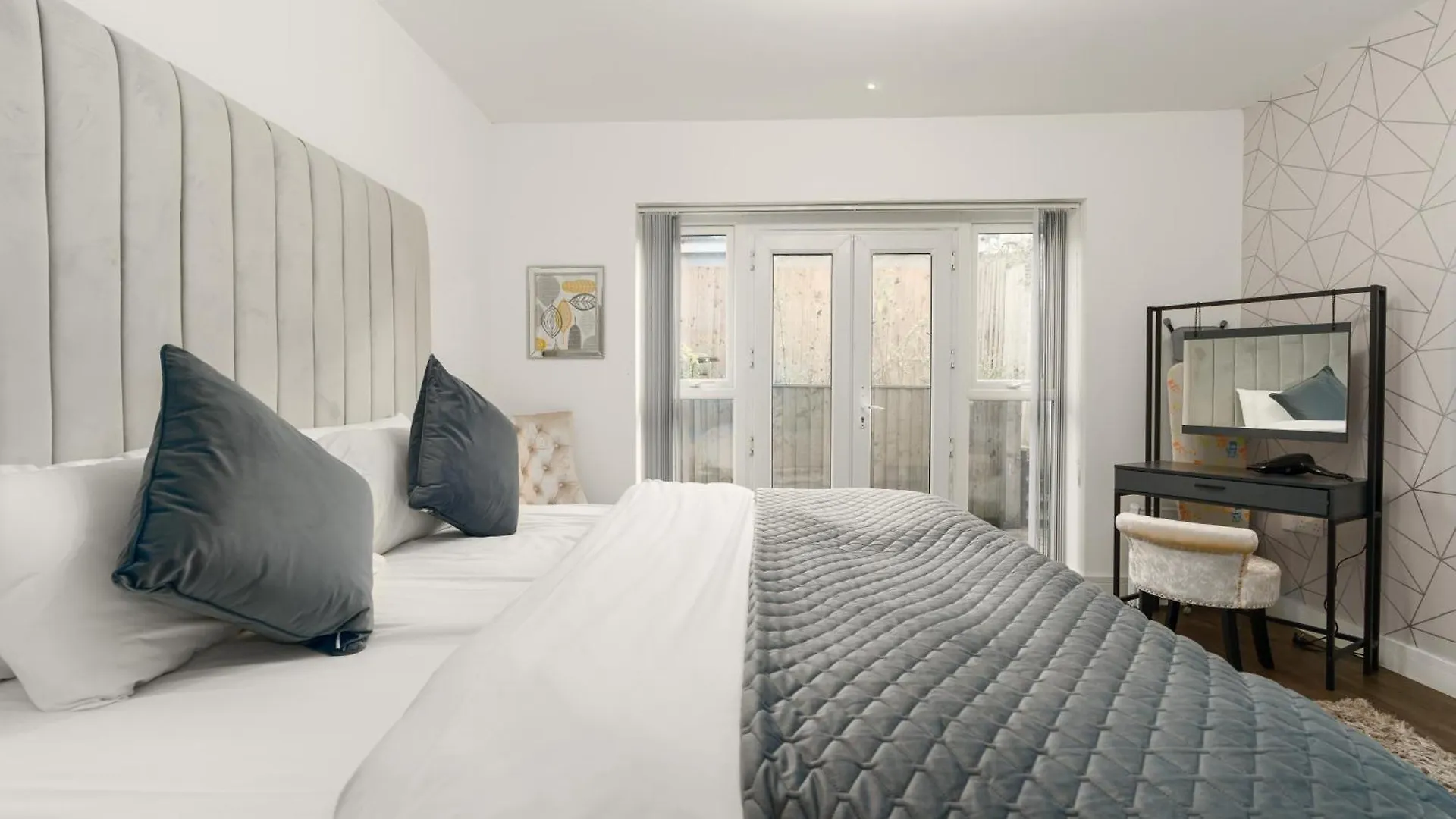 קארדיף Nottage House Premier Apartments