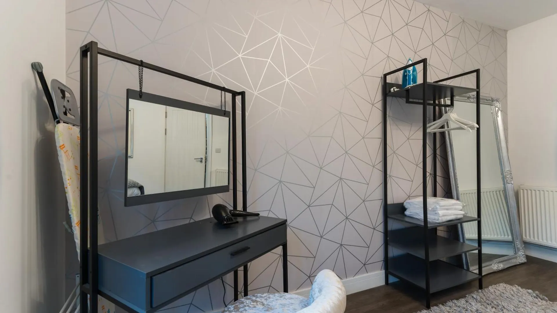 Nottage House Premier Apartments カーディフ 0*,  イギリス