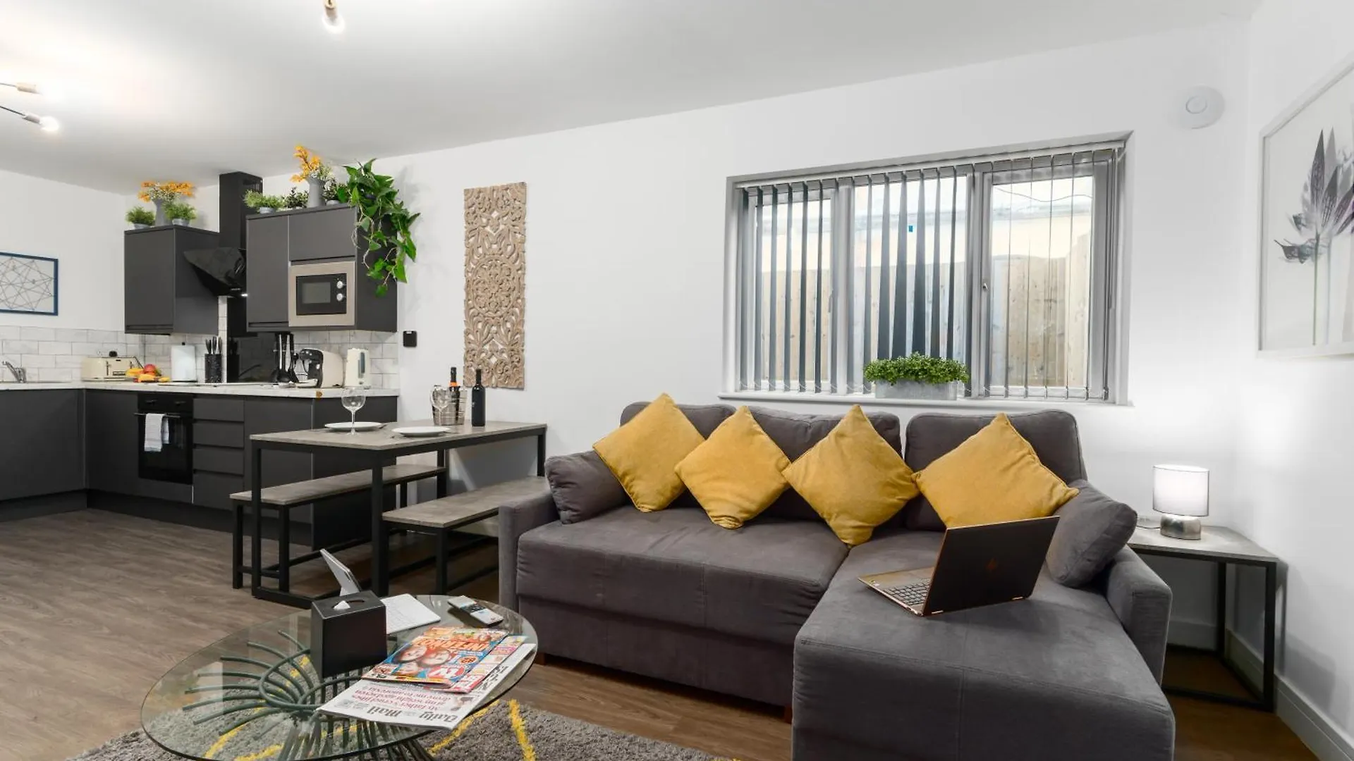 Nottage House Premier Apartments カーディフ 0*,