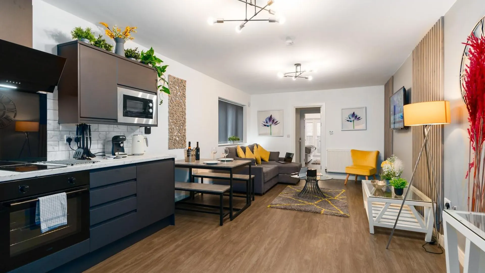 Nottage House Premier Apartments カーディフ
